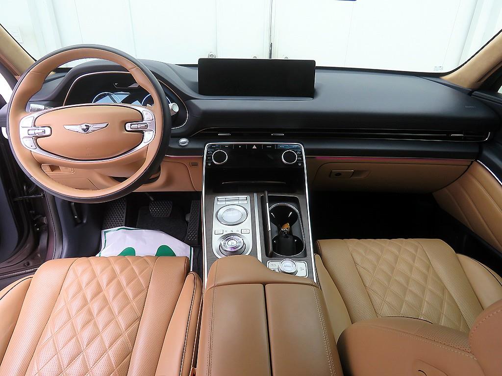 Genesis GV80 - Vista 7