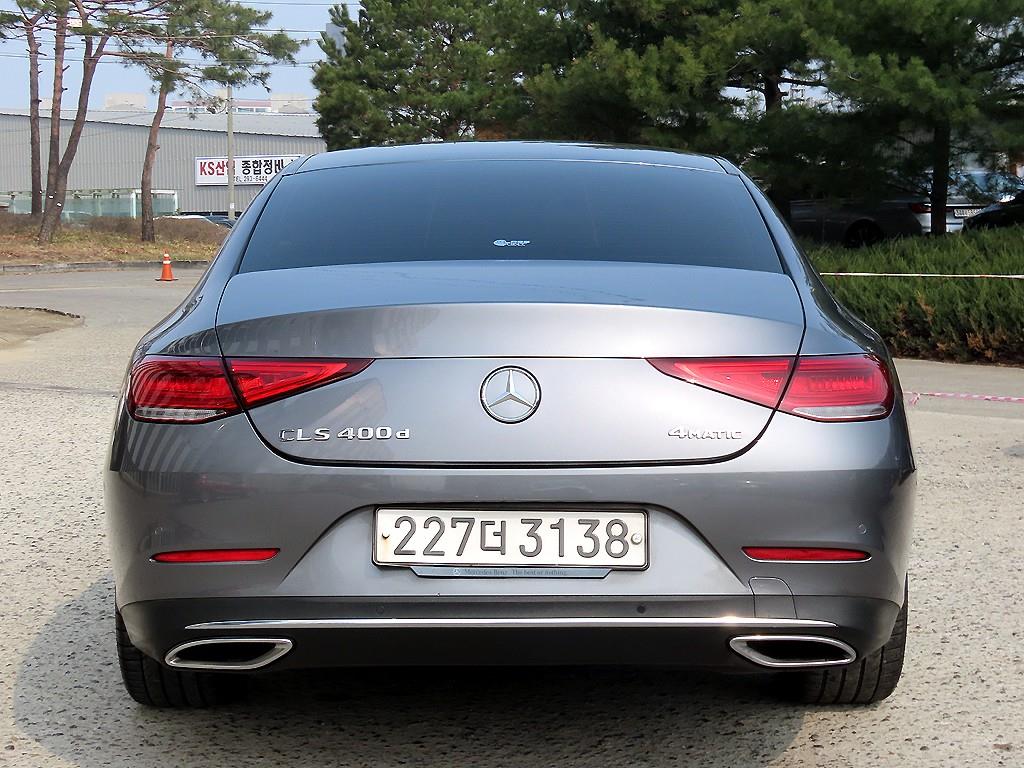Mercedes Benz CLS Class - Vista 4