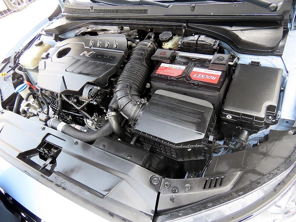 HYUNDAI Veloster 2019 skyblue - Importación desde Corea - HF Imports Iquique - Foto 18