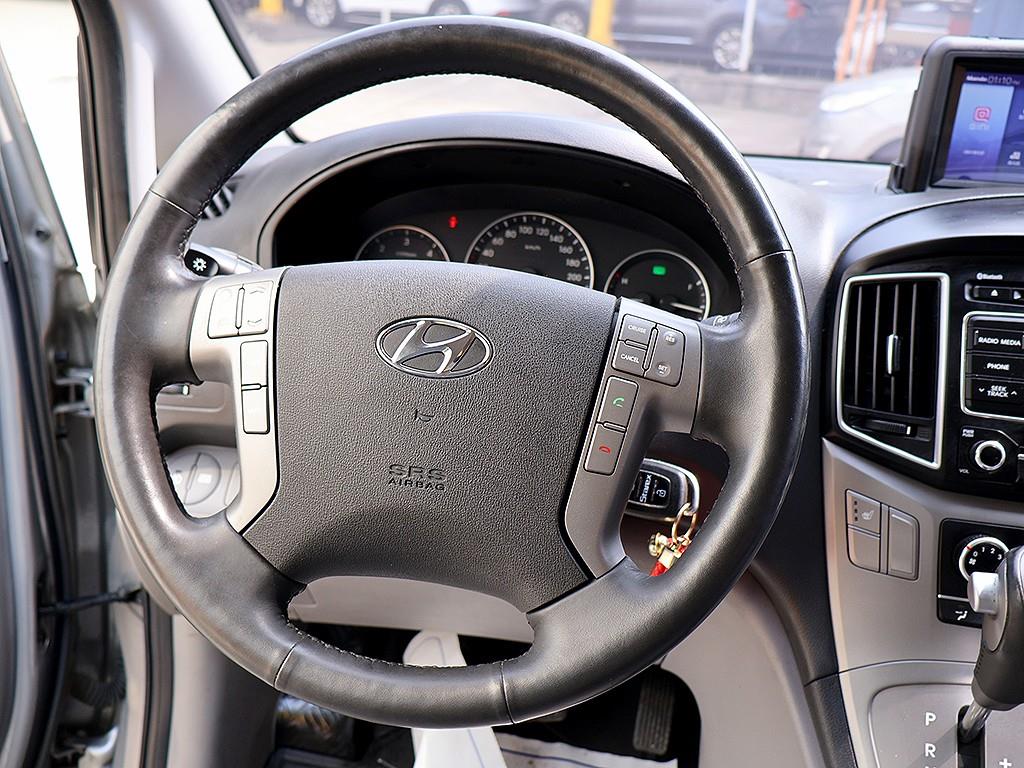 HYUNDAI Starex 2018 Gris - Importación desde Corea - HF Imports Iquique - Foto 8