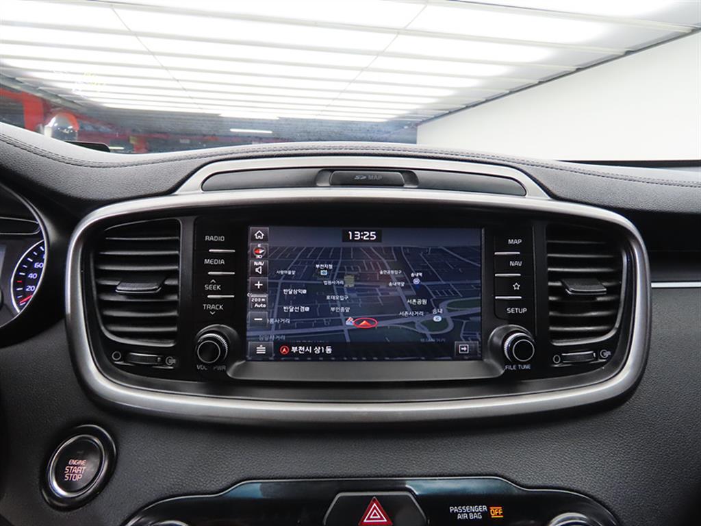 KIA Sorento 2019 Negro - Importación desde Corea - HF Imports Iquique - Foto 13