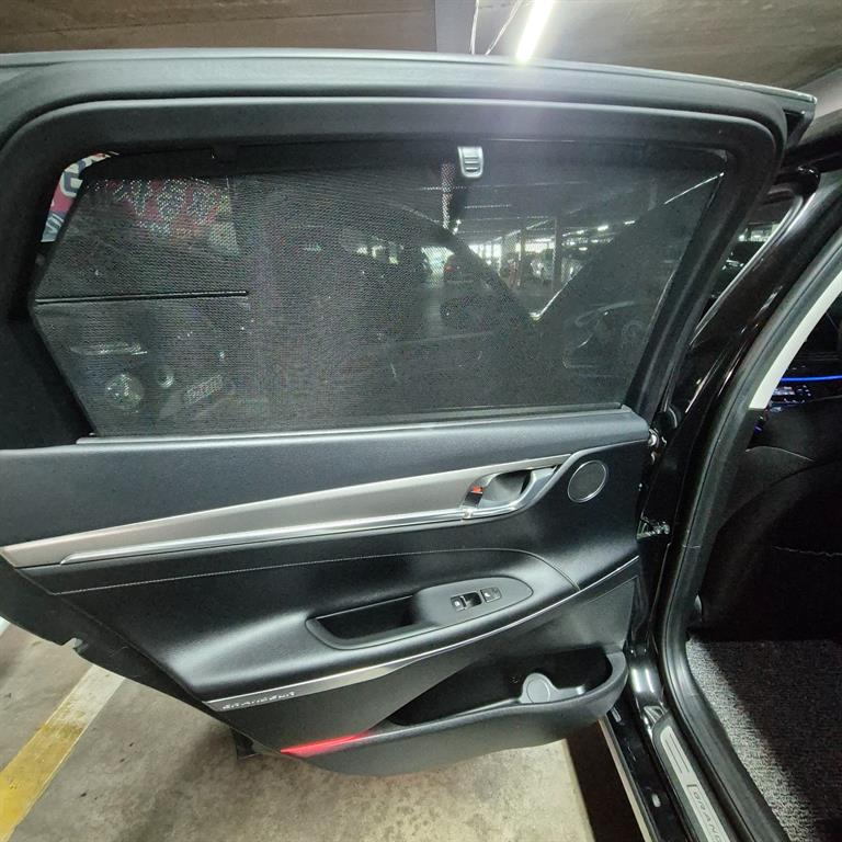 HYUNDAI Grandeur - Vista 9