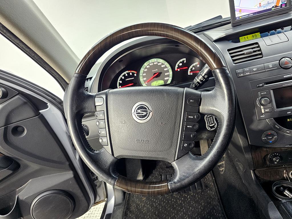 Ssangyong Rexton - Vista 12