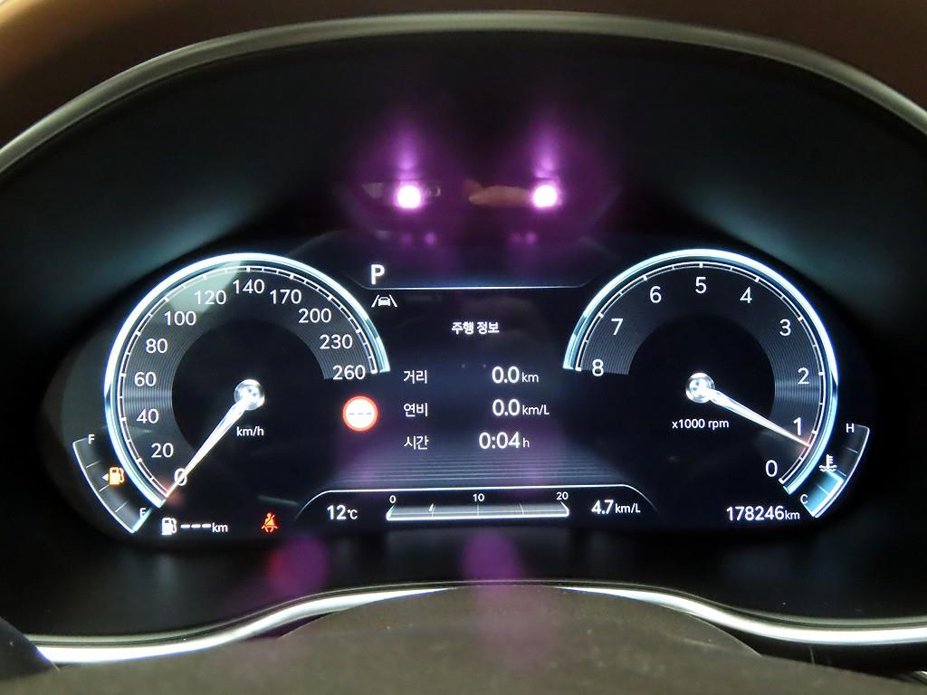 Genesis G80 - Vista 5