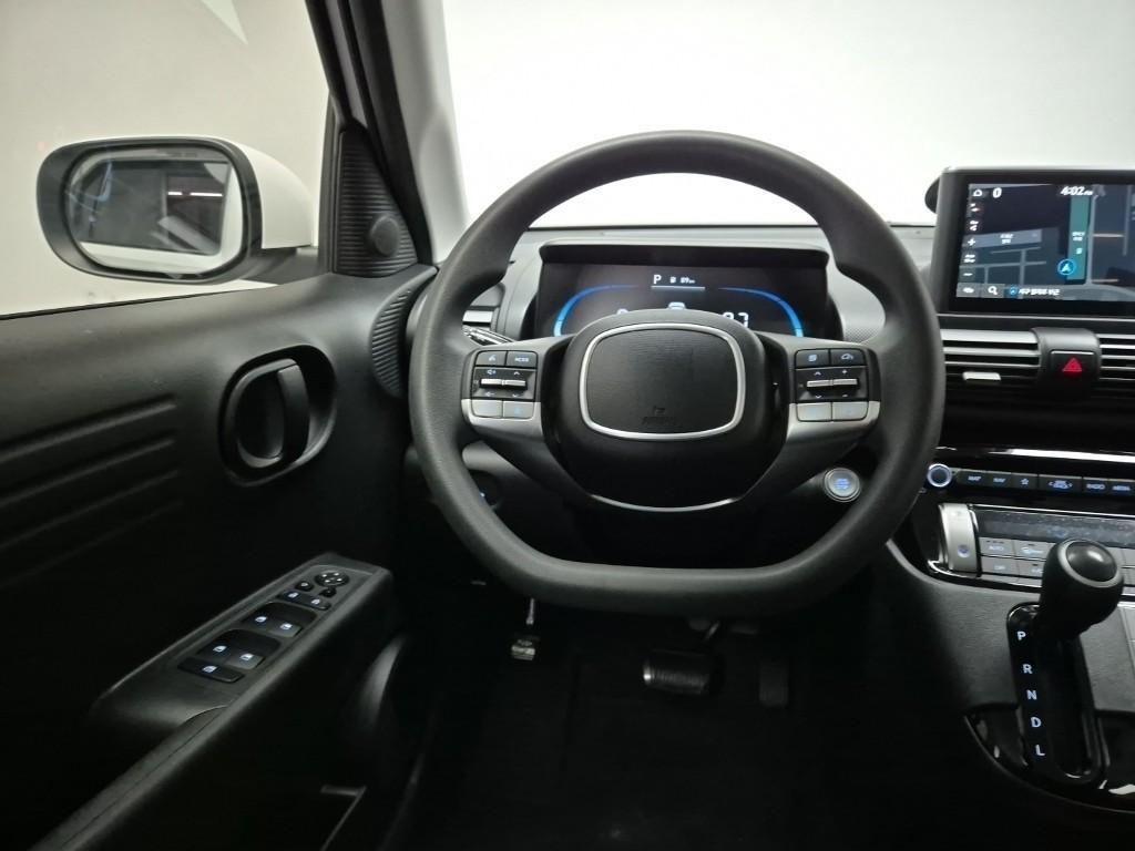 HYUNDAI Casper - Vista 8