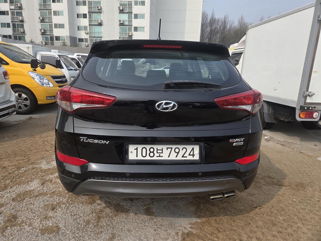 HYUNDAI Tucson - Vista 4