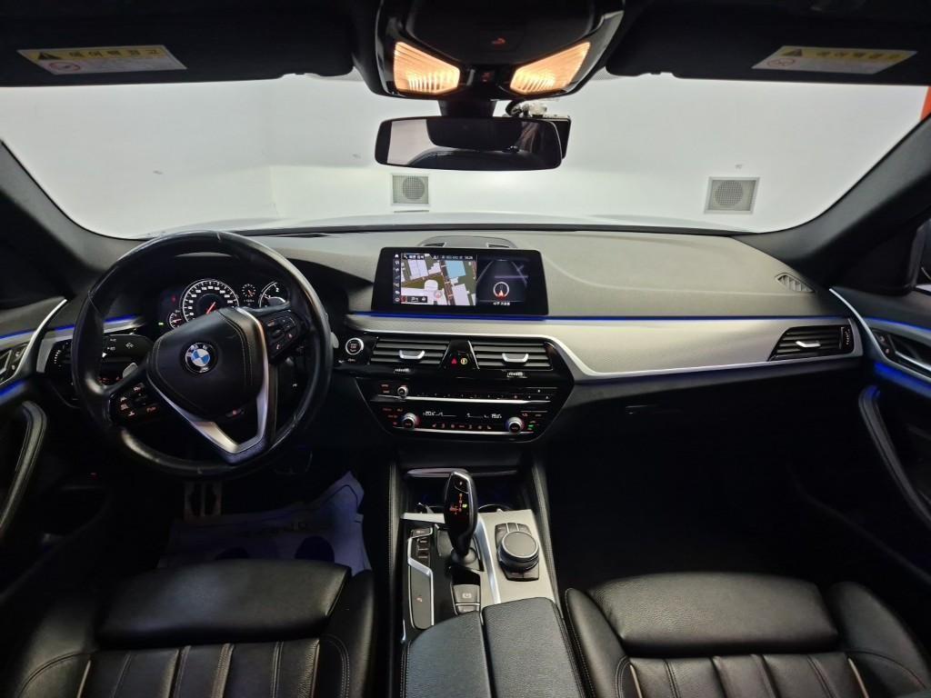 BMW 5 Series - Vista 7