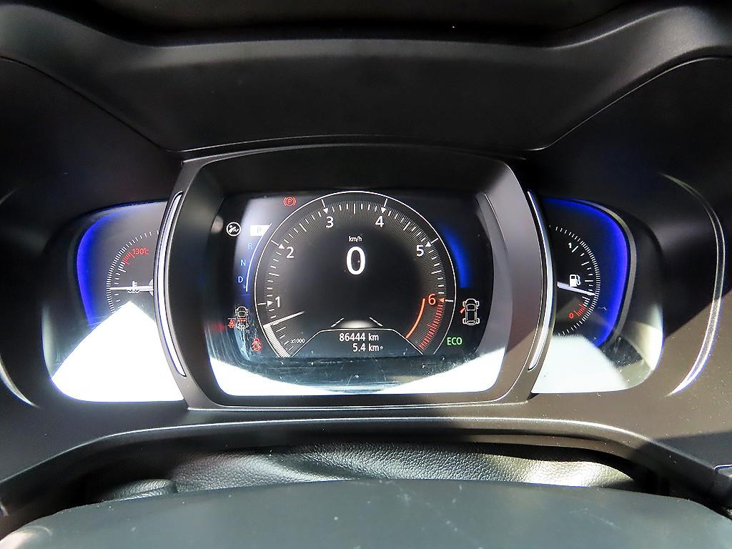 SAMSUNG QM6 - Vista 9