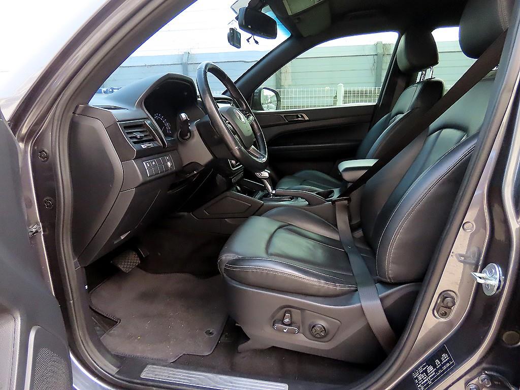 Ssangyong Rexton - Vista 6