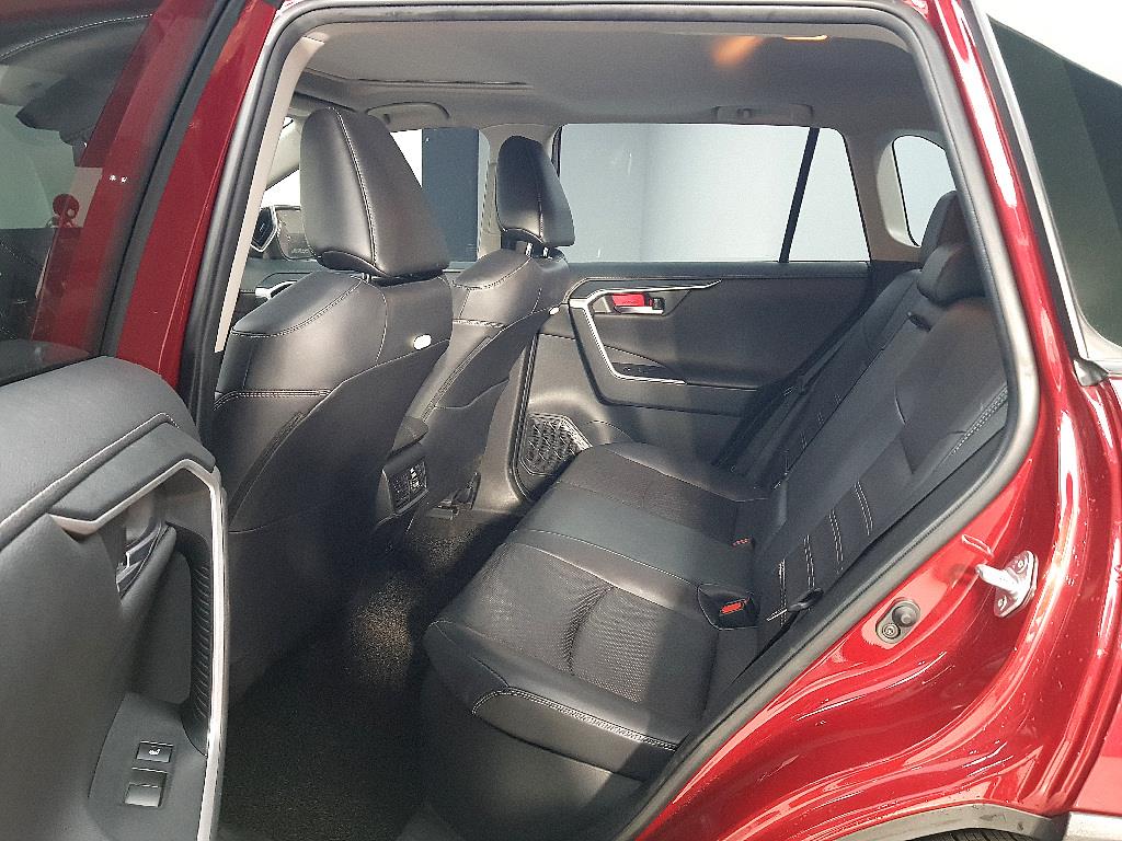 Toyota RAV4 - Vista 9