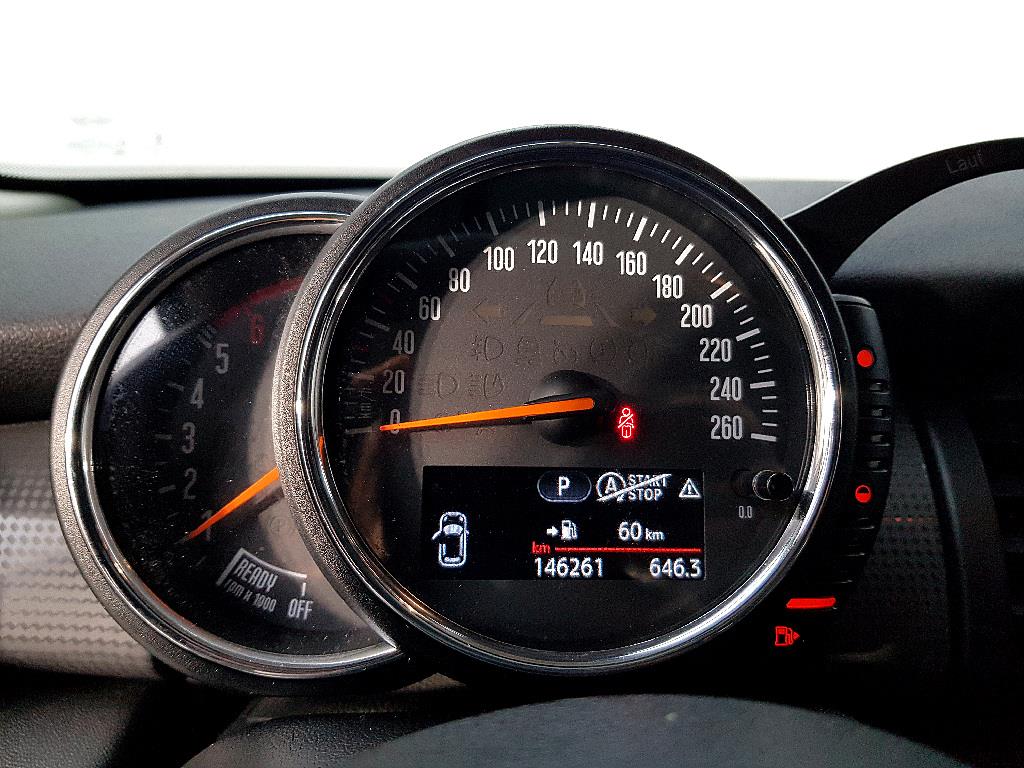 Mini Cooper - Vista 7