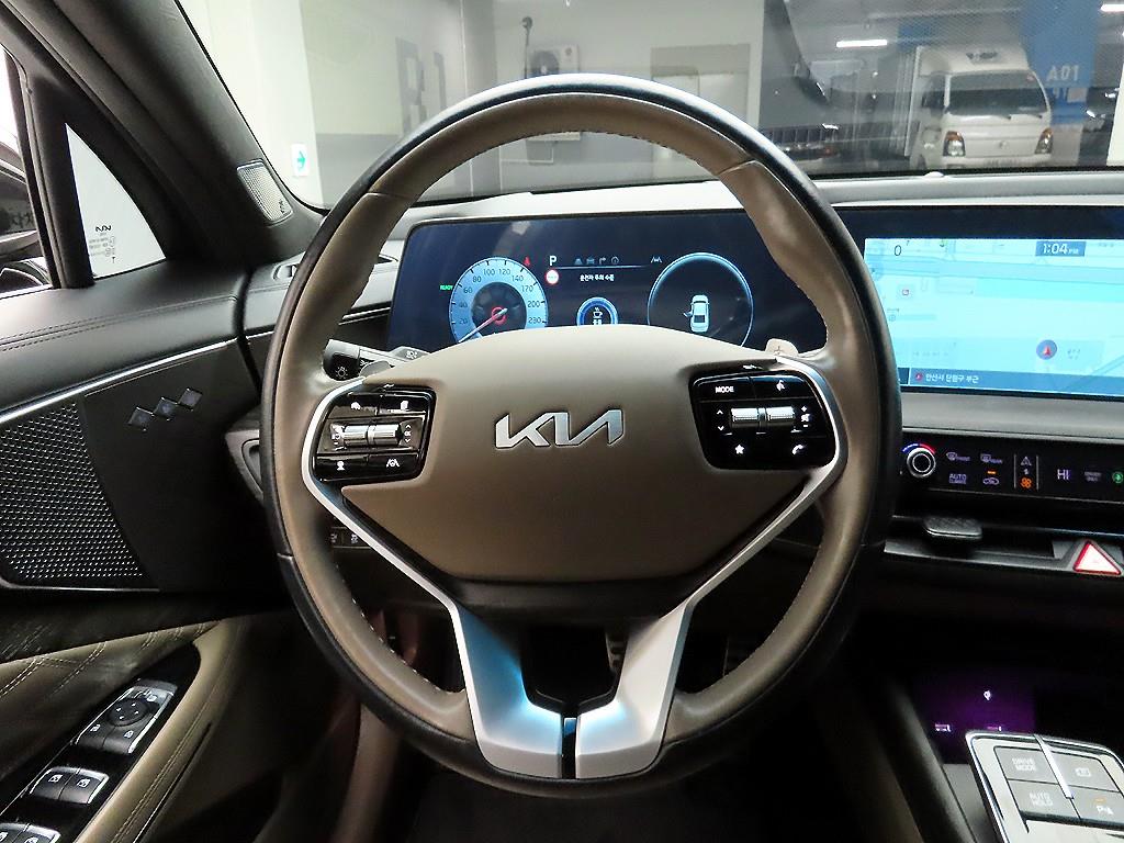 KIA K8 - Vista 7