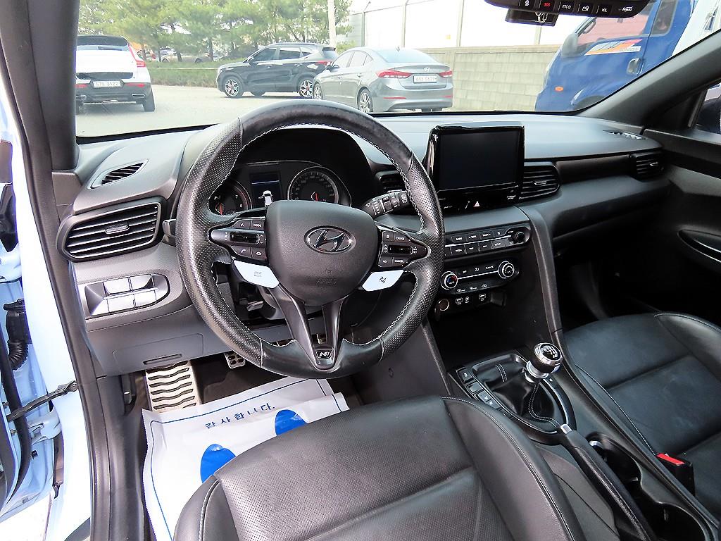 HYUNDAI Veloster - Vista 7