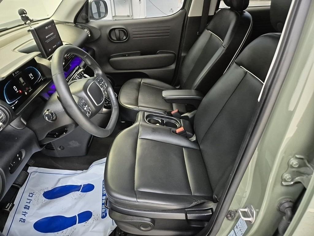 HYUNDAI Casper - Vista 11