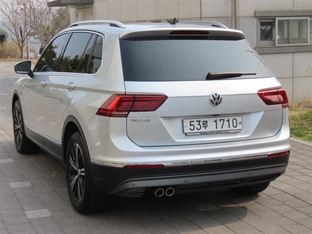 Volkswagen Tiguan - Vista 7