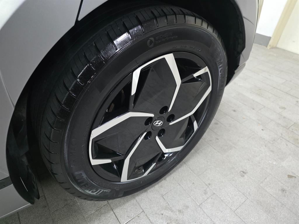 HYUNDAI Ioniq 5 - Vista 9
