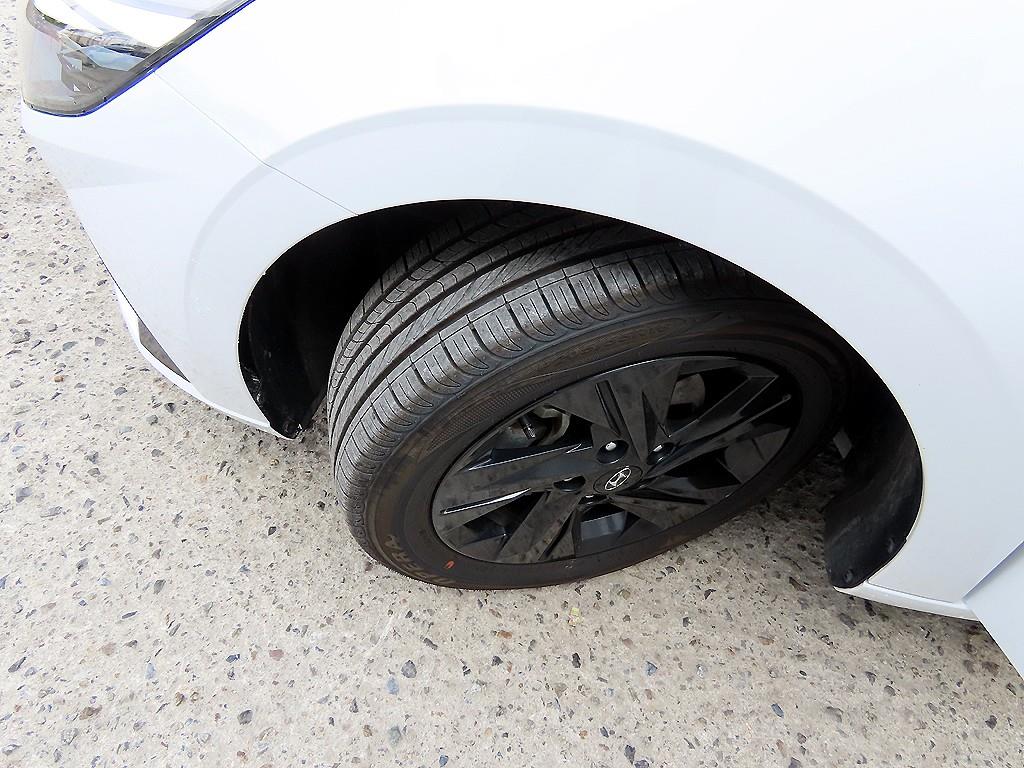 HYUNDAI Avante 2023 Blanco - Importación desde Corea - HF Imports Iquique - Foto 20