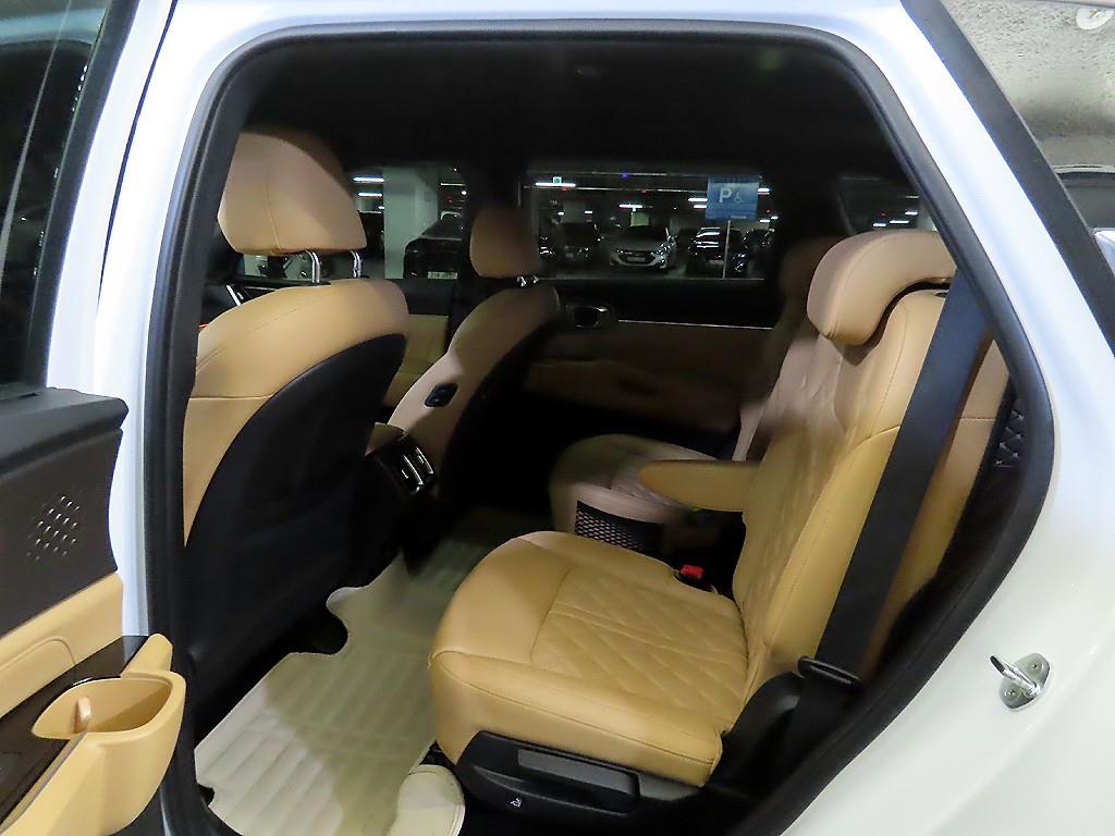 KIA Sorento - Vista 7