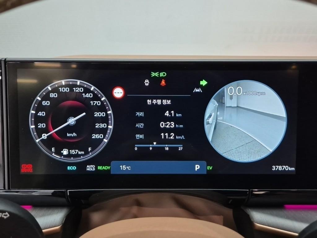 HYUNDAI Grandeur - Vista 3