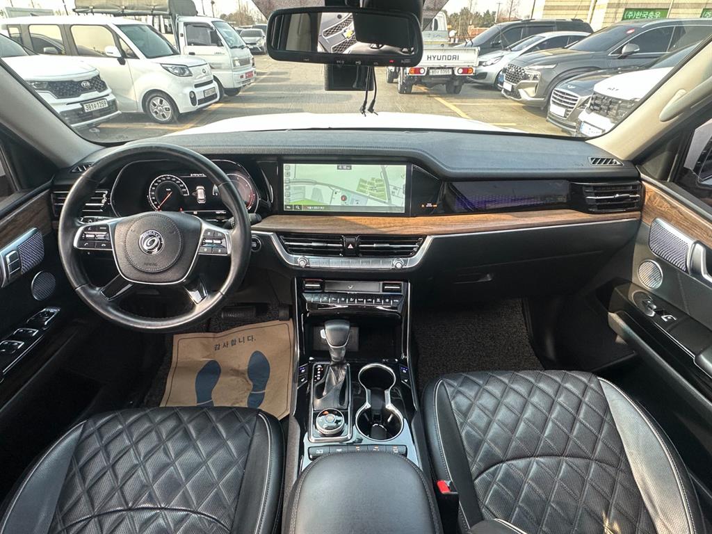 KIA Mohave - Vista 8