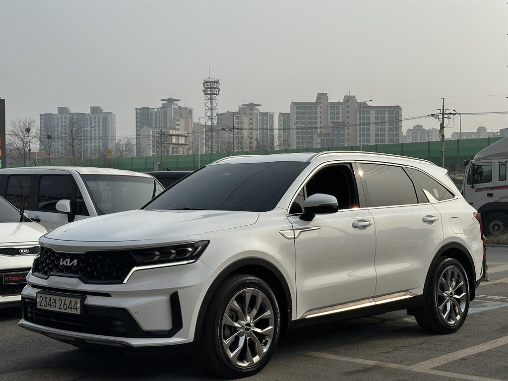 KIA Sorento 2022 Blanco - Importación desde Corea - HF Imports Iquique - Foto 1