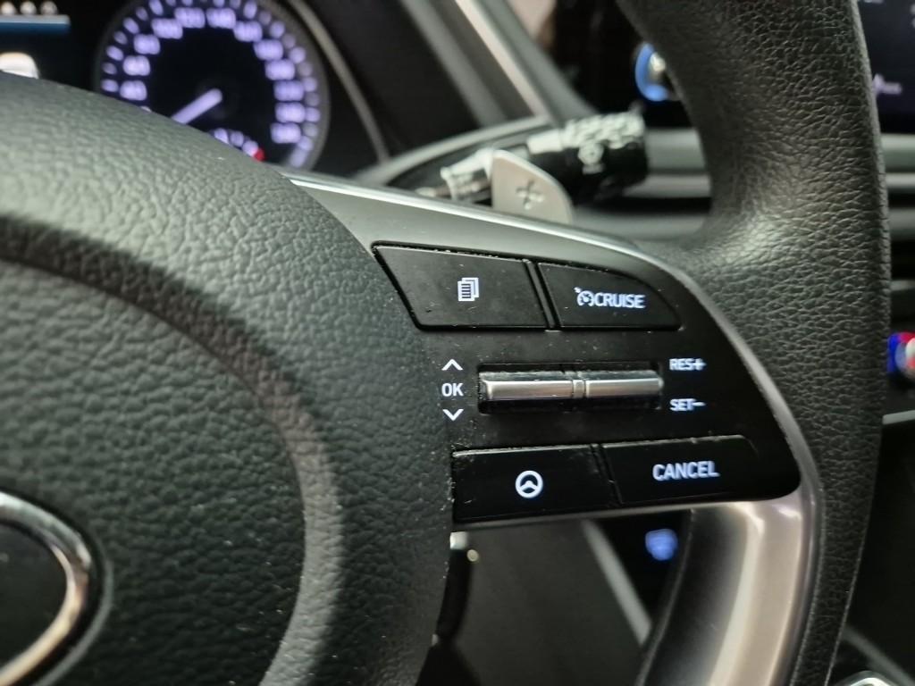 HYUNDAI Sonata - Vista 8