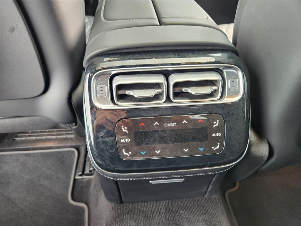 Mercedes Benz S Class - Vista 9