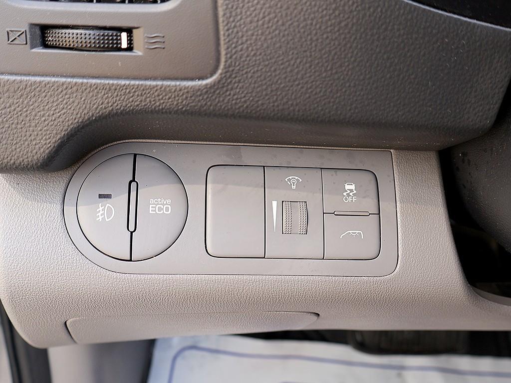 HYUNDAI Starex 2018 Gris - Importación desde Corea - HF Imports Iquique - Foto 11