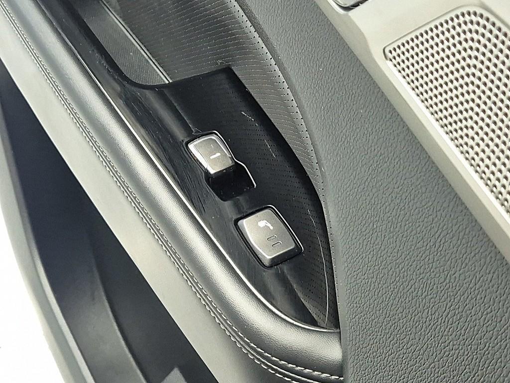 Ssangyong Rexton 2018 Negro - Importación desde Corea - HF Imports Iquique - Foto 18