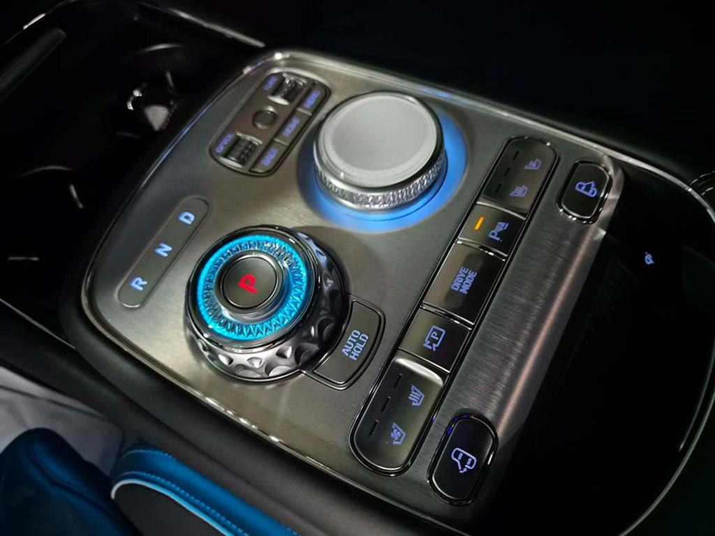 Genesis G90 - Vista 11