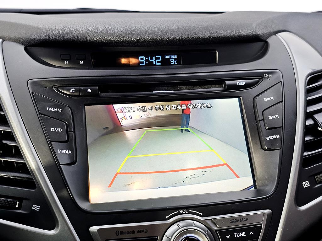 HYUNDAI Avante 2014 Blanco - Importación desde Corea - HF Imports Iquique - Foto 13