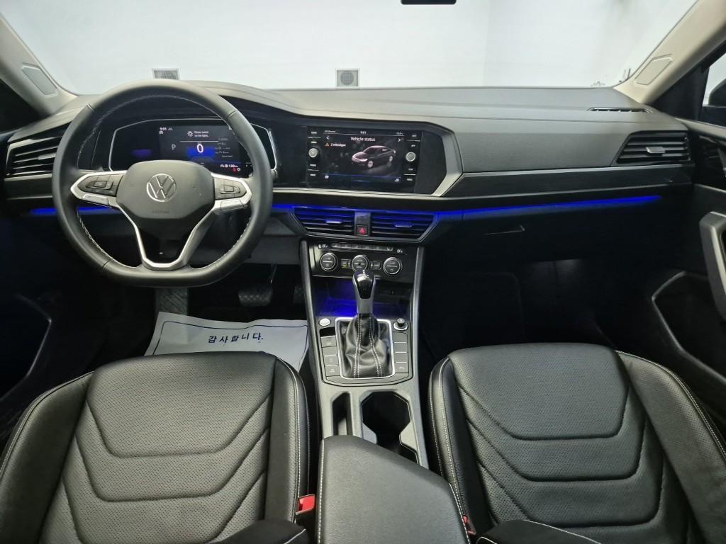 Volkswagen Jetta - Vista 7