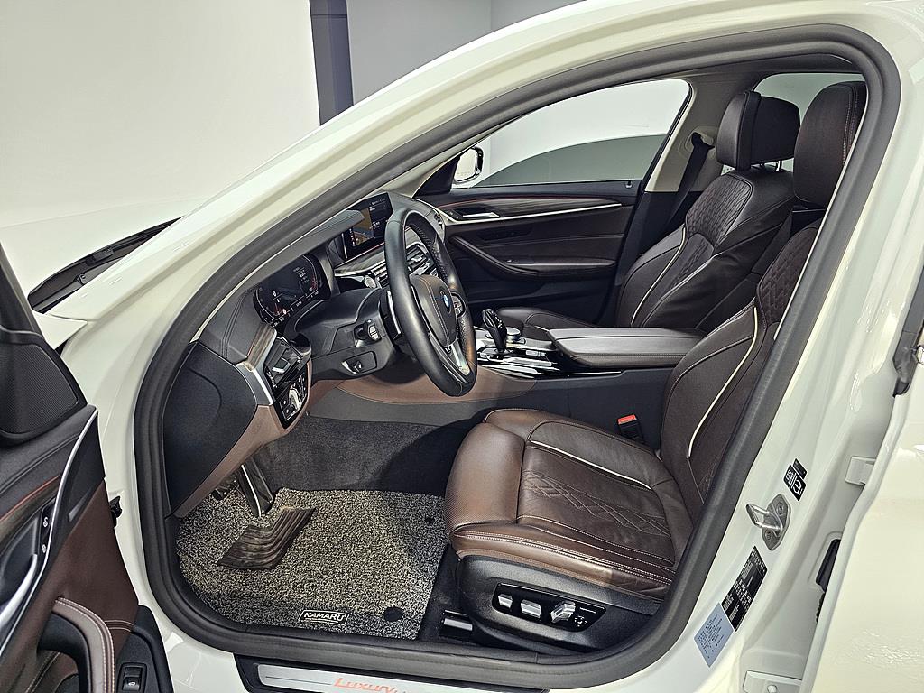 BMW 5 Series - Vista 7