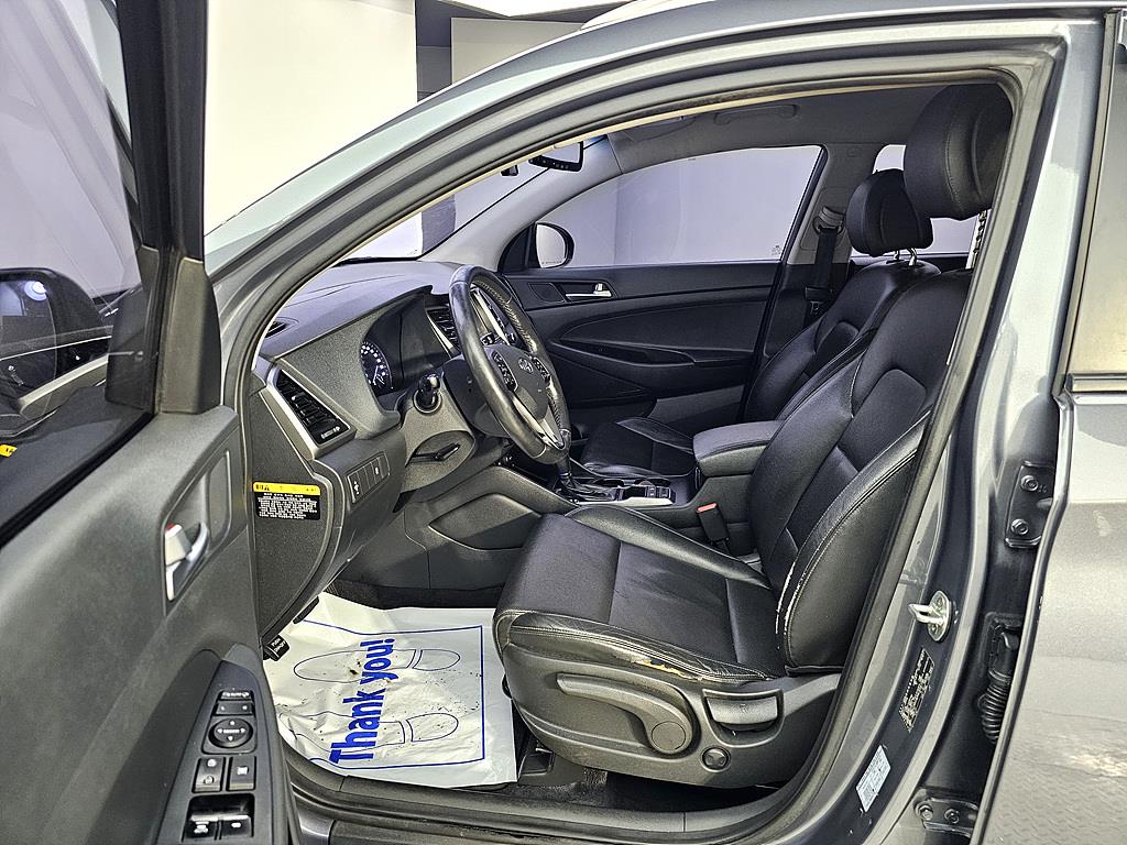 HYUNDAI Tucson - Vista 8