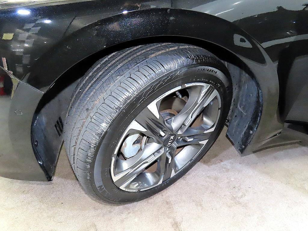 KIA K5 2020 Negro - Importación desde Corea - HF Imports Iquique - Foto 20