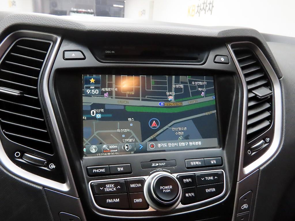 HYUNDAI Santa Fe - Vista 8