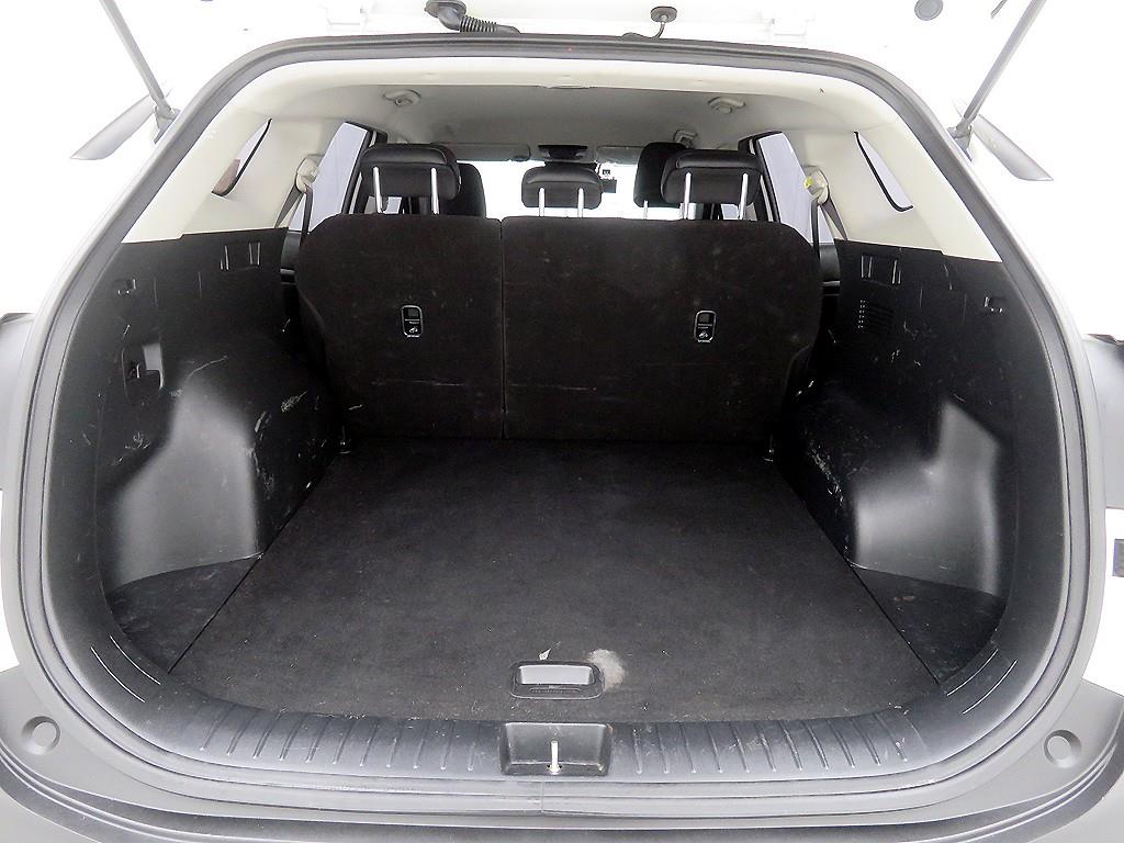 KIA Sportage - Vista 5