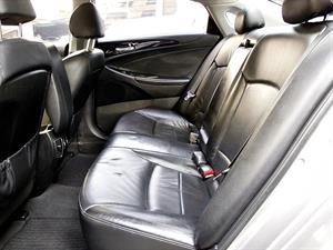 HYUNDAI Sonata - Vista 12