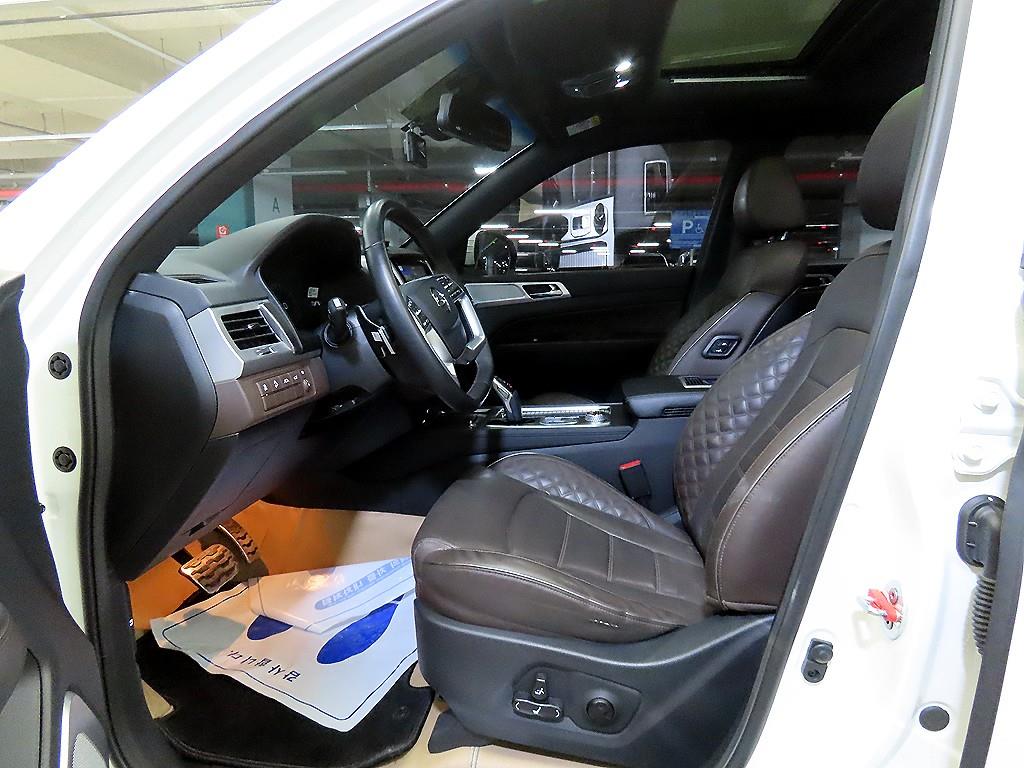 Ssangyong Rexton - Vista 6