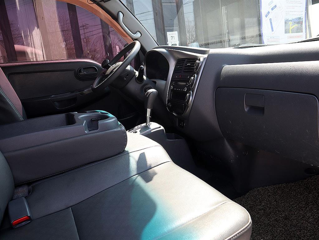 Small Truck Normal Box(High Deck) 2018 Blanco - Importación desde Corea - HF Imports Iquique - Foto 12