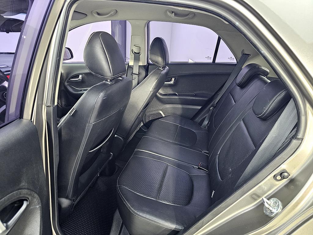 KIA Morning - Vista 9