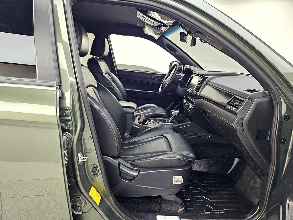 Ssangyong Rexton - Vista 11