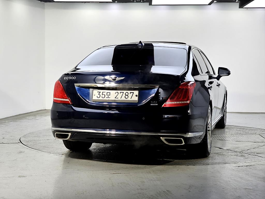 Genesis EQ900 - Vista 3