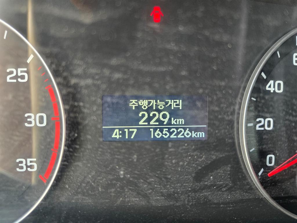 medium and large cargo truck 2017 Blanco - Importación desde Corea - HF Imports Iquique - Foto 18