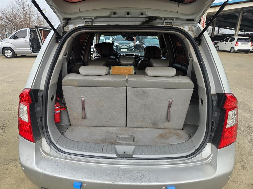 KIA Carens 2007 Gris - Importación desde Corea - HF Imports Iquique - Foto 16