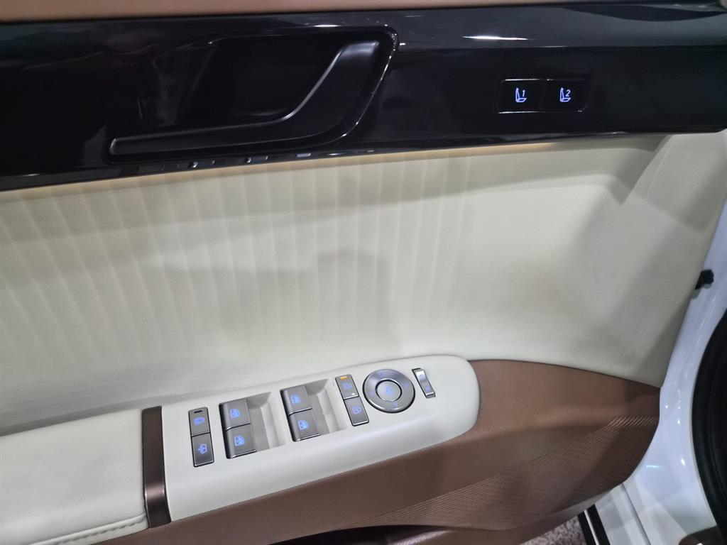 HYUNDAI Grandeur 2023 Blanco - Importación desde Corea - HF Imports Iquique - Foto 15