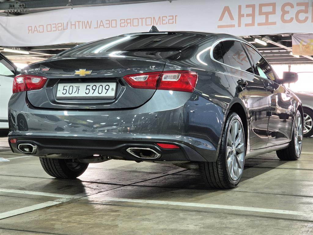 Chevrolet Malibu - Vista 4