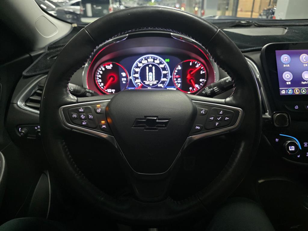 Chevrolet Malibu - Vista 9