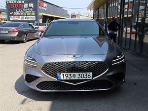 Genesis G70 - Vista 2