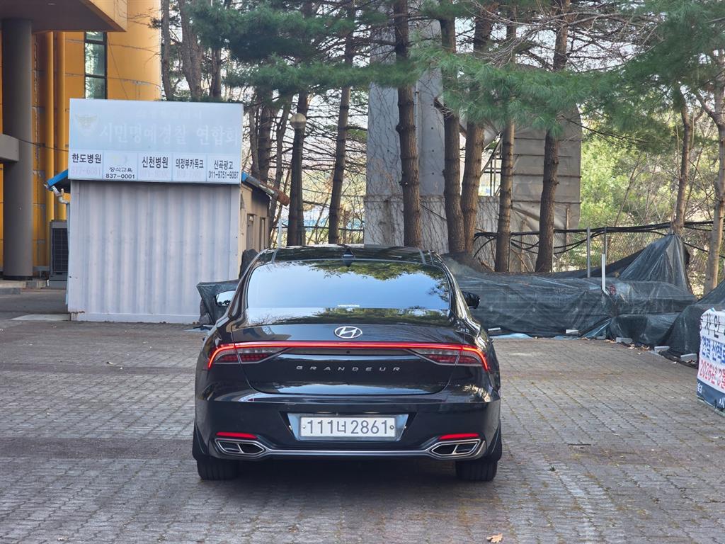 HYUNDAI Grandeur - Vista 6